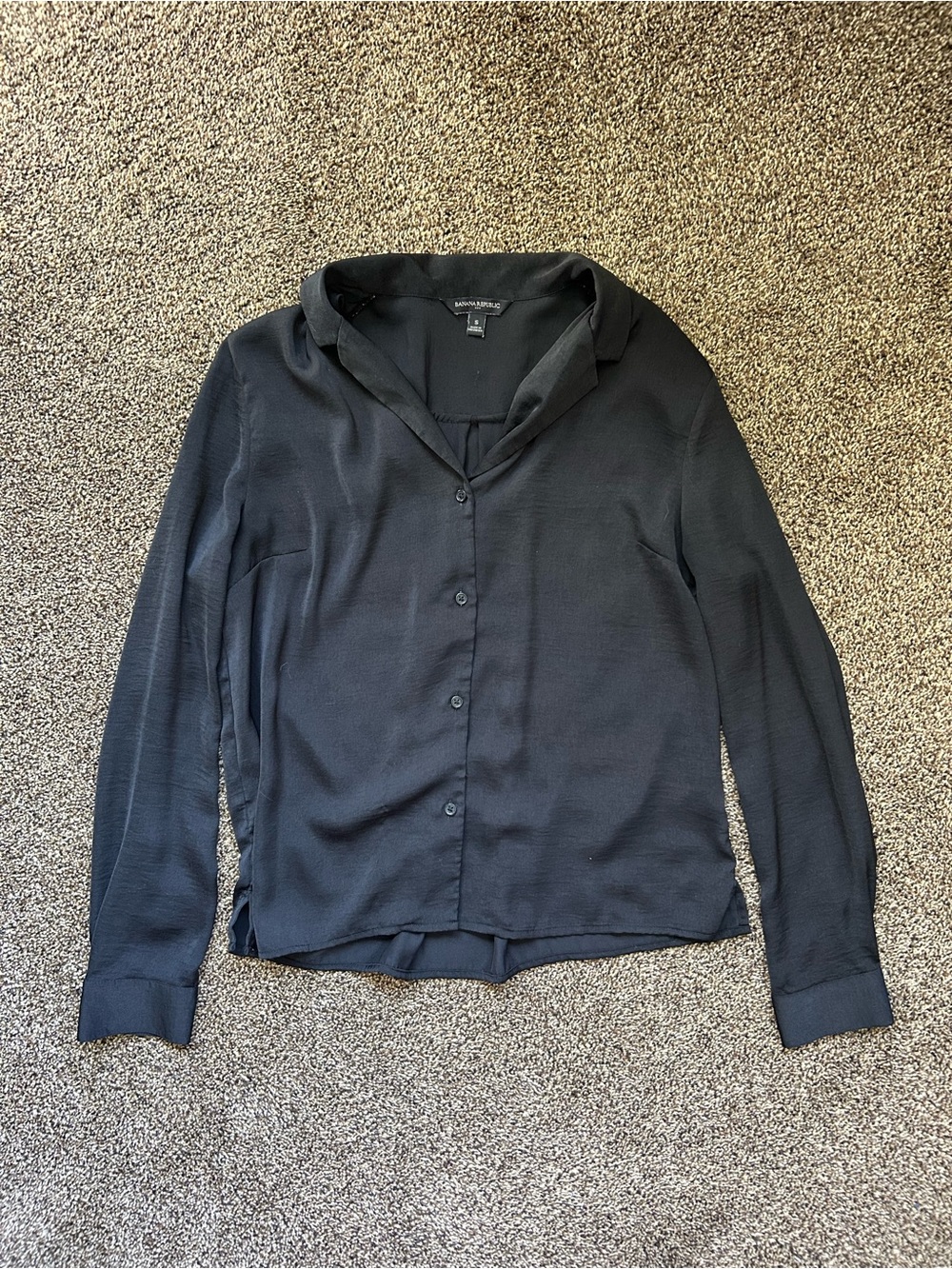 Banana Republic Black Button-Front Long Sleeve Shirt Satin